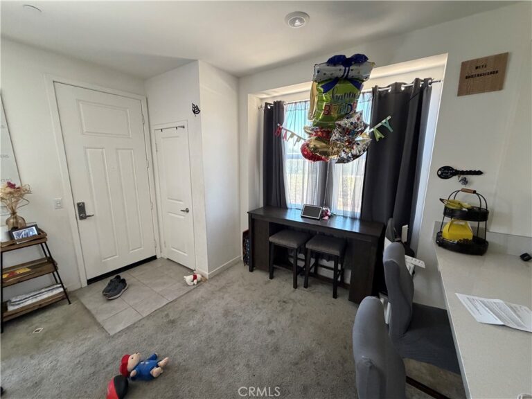 1374 Chervil Way, Upland