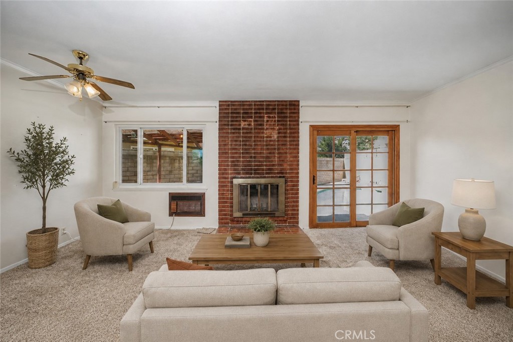138 N Vecino Avenue, Glendora