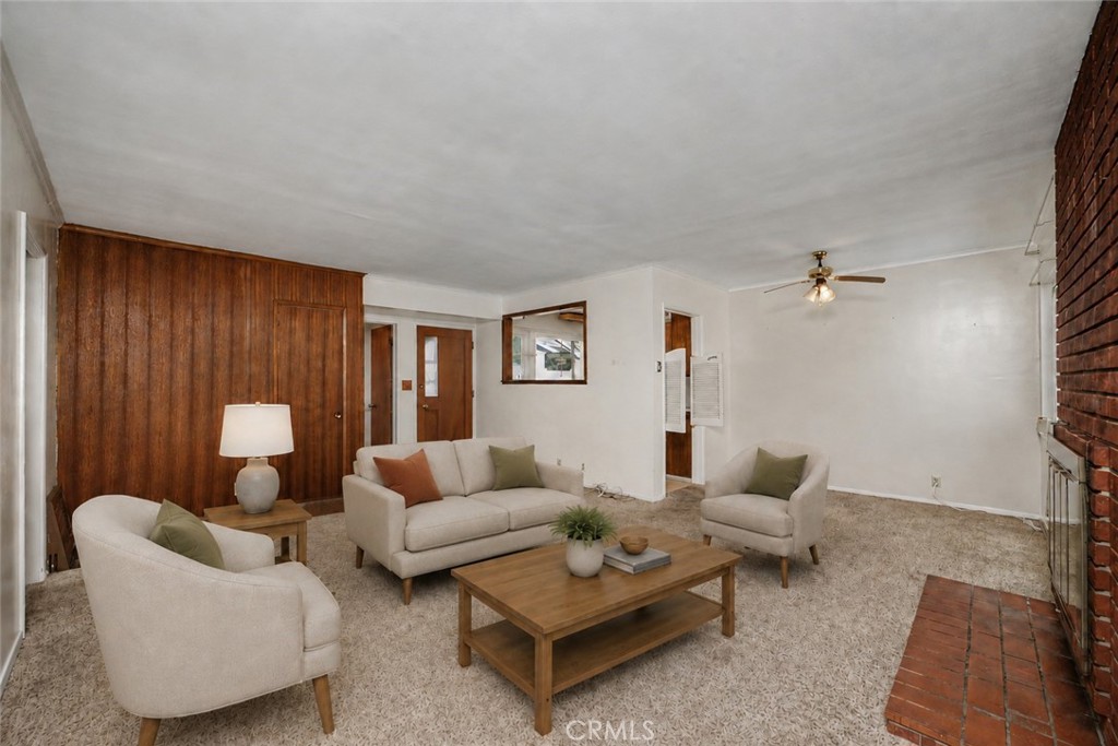 138 N Vecino Avenue, Glendora