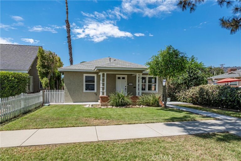 141 S Minnesota Avenue, Glendora