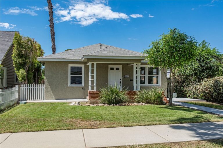141 S Minnesota Avenue, Glendora