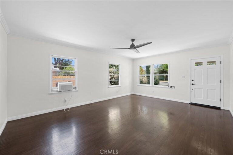 141 S Minnesota Avenue, Glendora