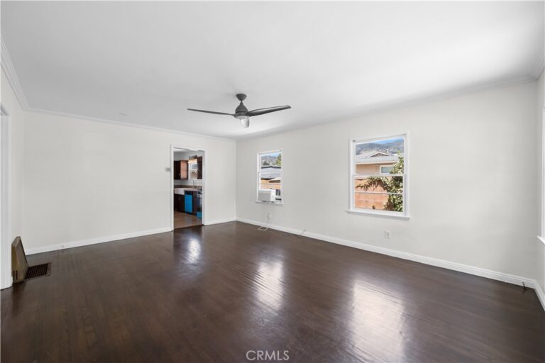 141 S Minnesota Avenue, Glendora