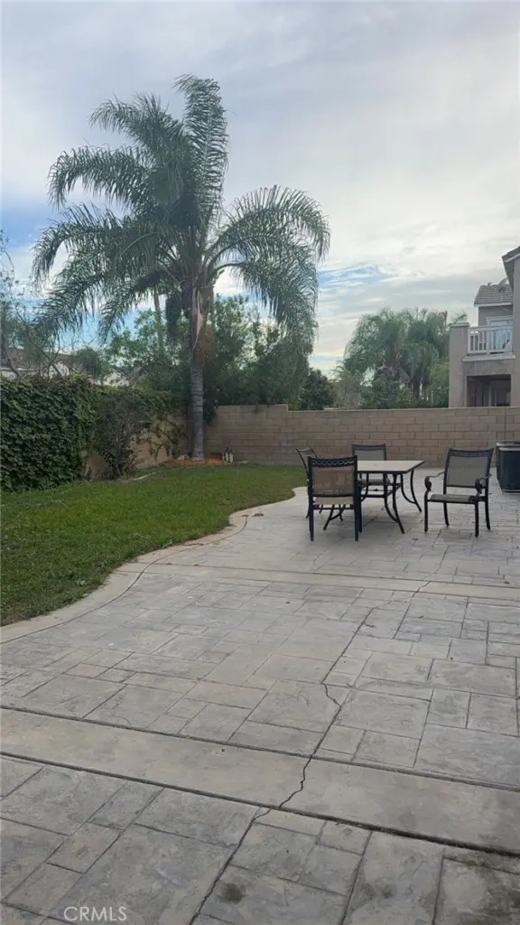 14135 Autumn Creek Court, Eastvale