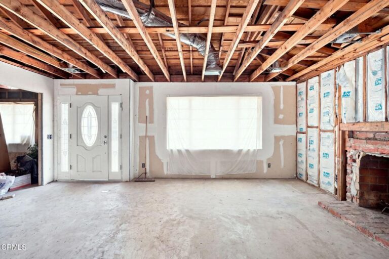 1423 W 8th Street, Upland