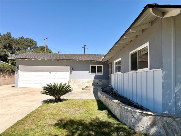 1429 Underhill Terrace, Glendora