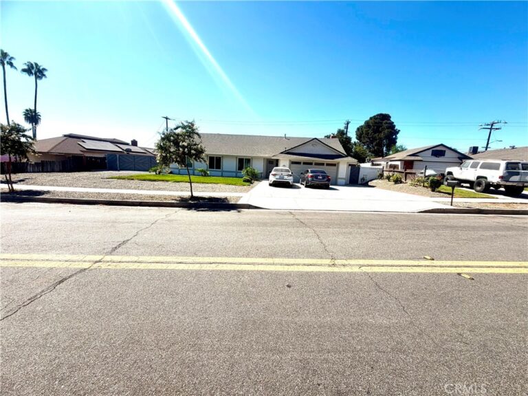 1432 Terrace, Rialto
