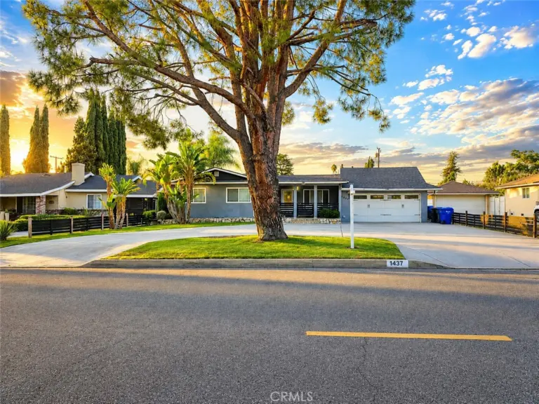 1437 E Vine, West Covina
