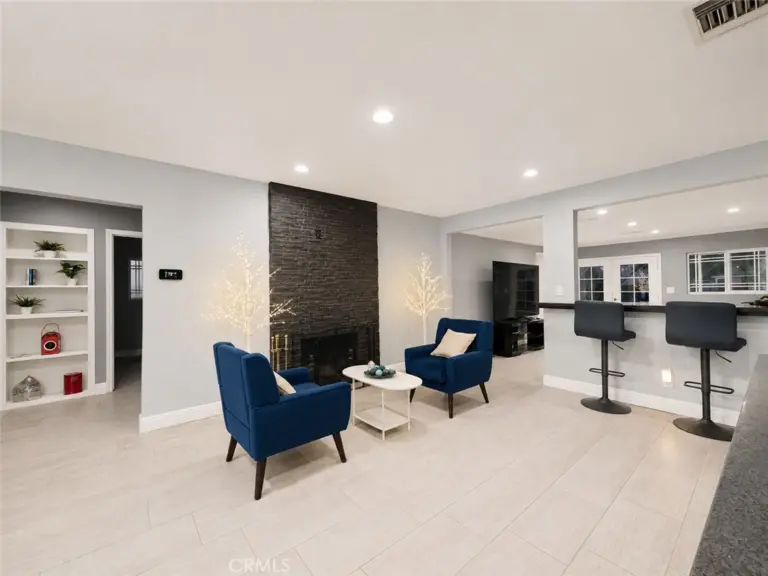 1437 E Vine, West Covina
