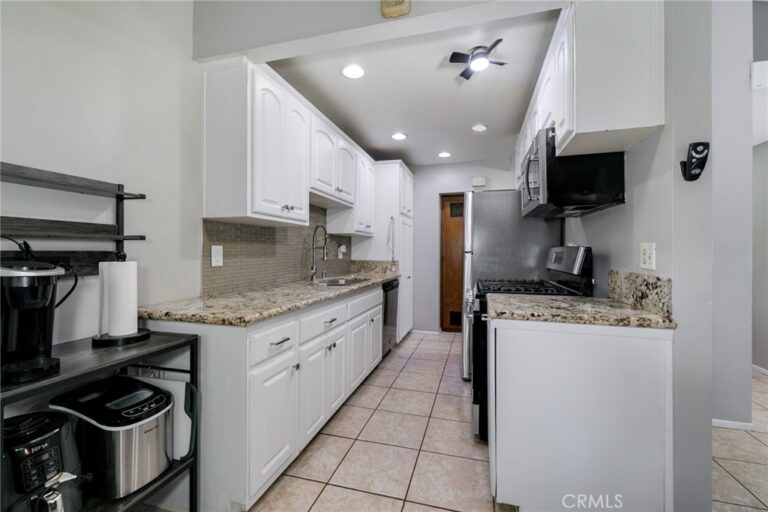 1439 Fredericks, Upland