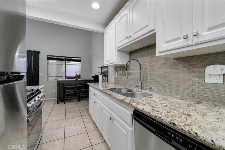 1439 Fredericks, Upland