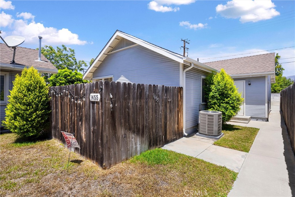 1451 1455 3rd Street, La Verne