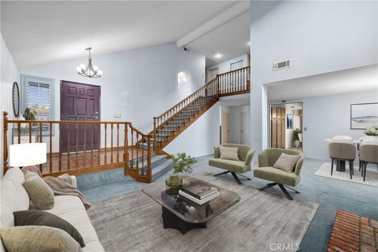 1460 Via Corona, La Verne