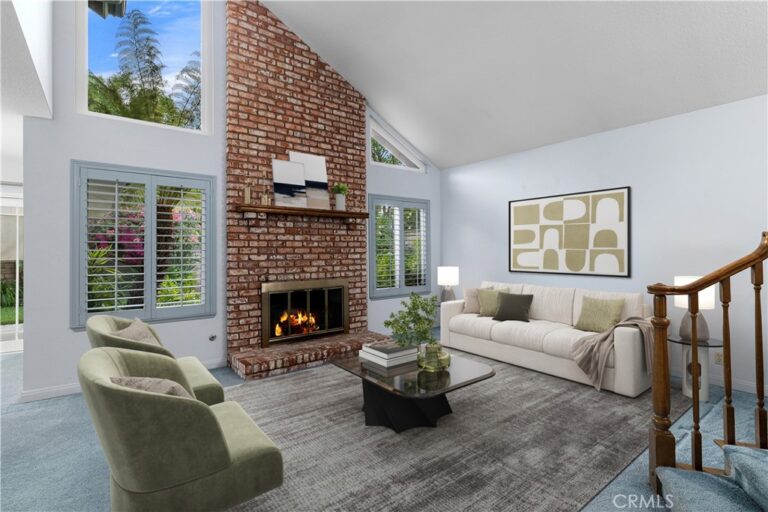 1460 Via Corona, La Verne