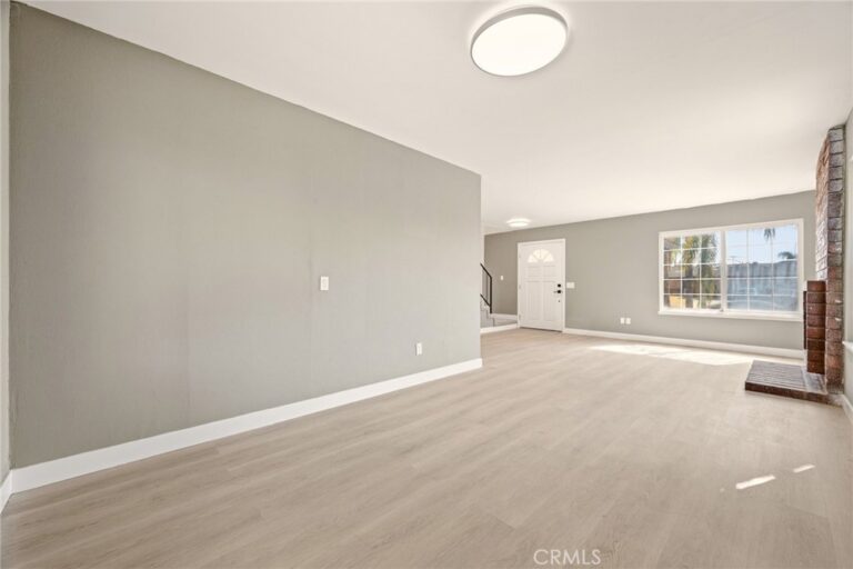 1486 S Cypress Avenue, Ontario