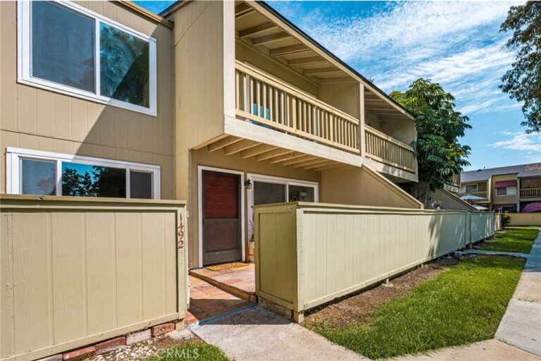 1492 W Badillo, San Dimas