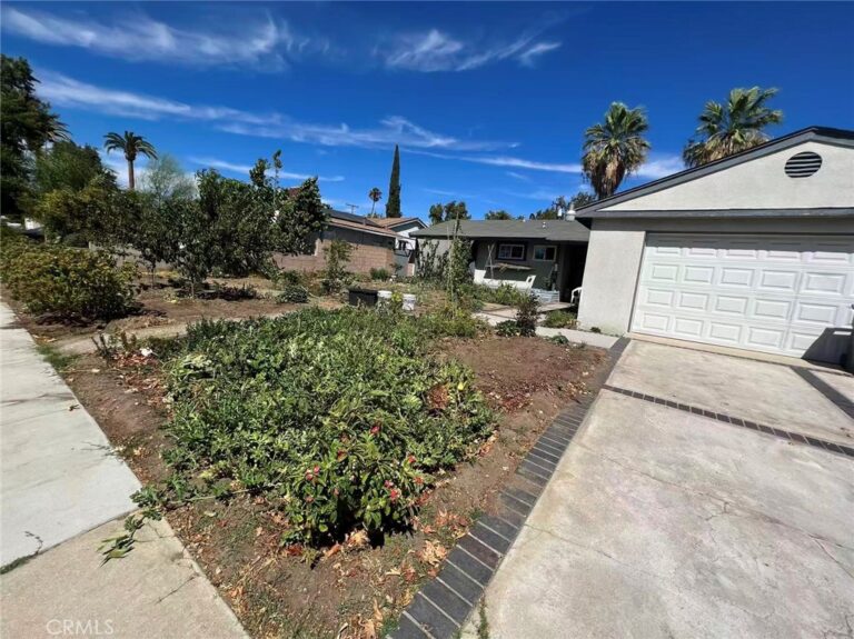 1522 Densmore Street, Pomona