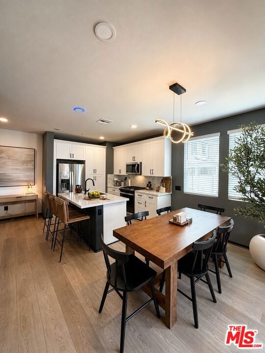 1525 Stratus Drive, Pomona
