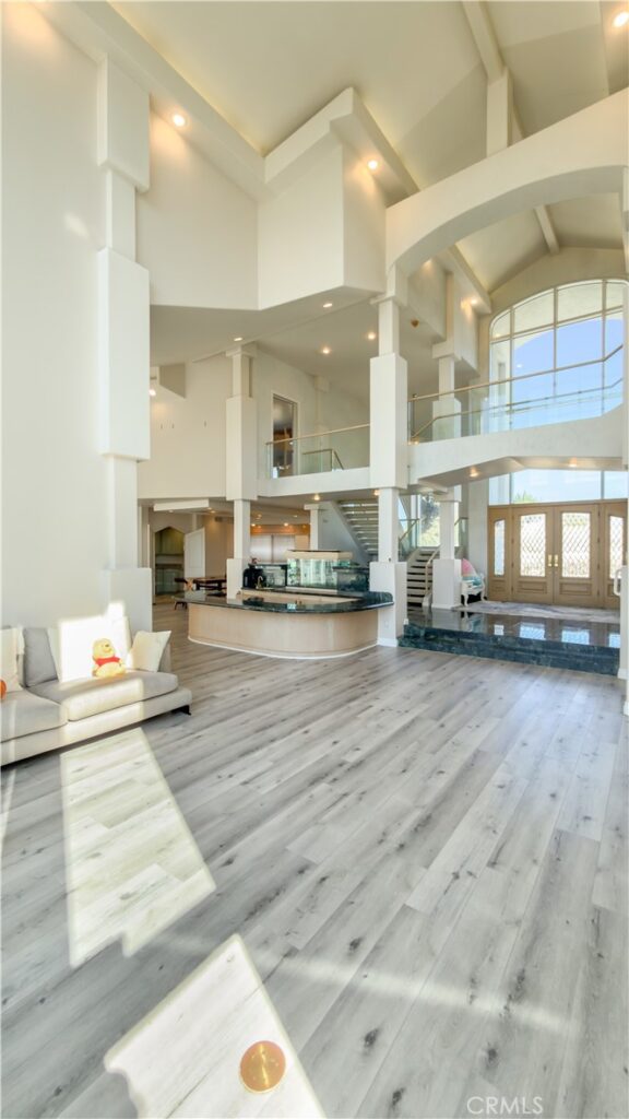 1527 Calle Cristina, San Dimas