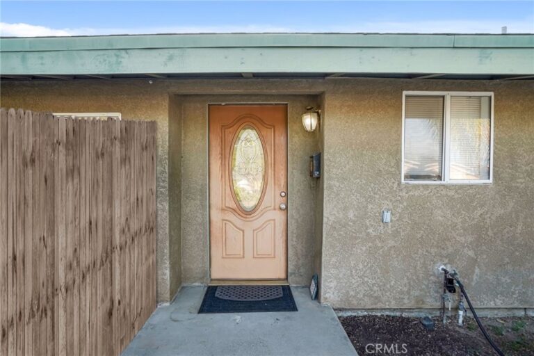 1538 Amador Ave, Ontario