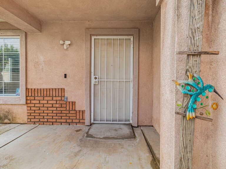 15393 Holly Drive, Fontana