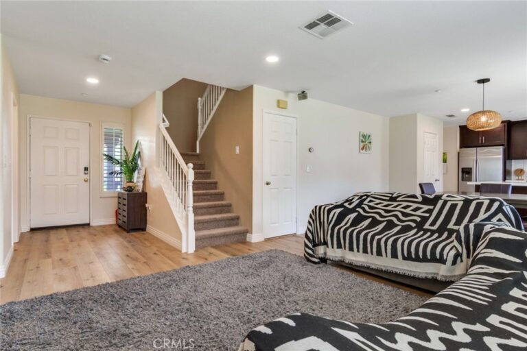 15454 Hoover Lane, Fontana