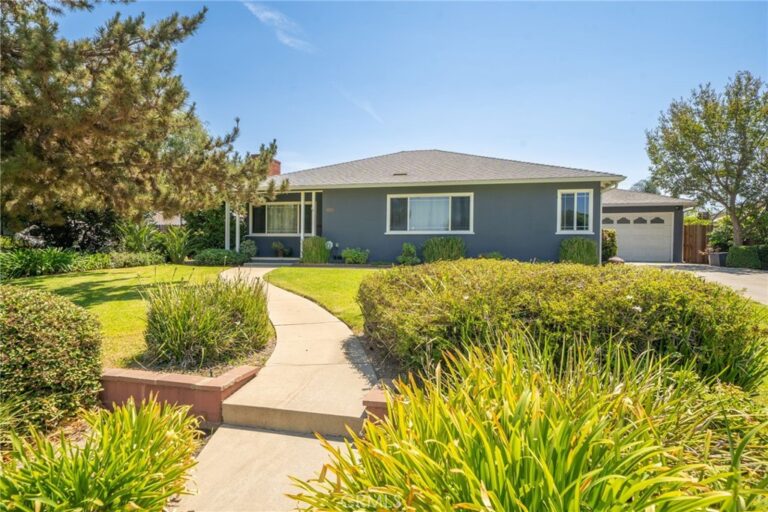 1552 Hacienda Place, Pomona