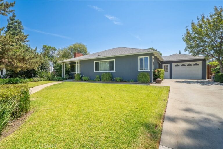 1552 Hacienda Place, Pomona