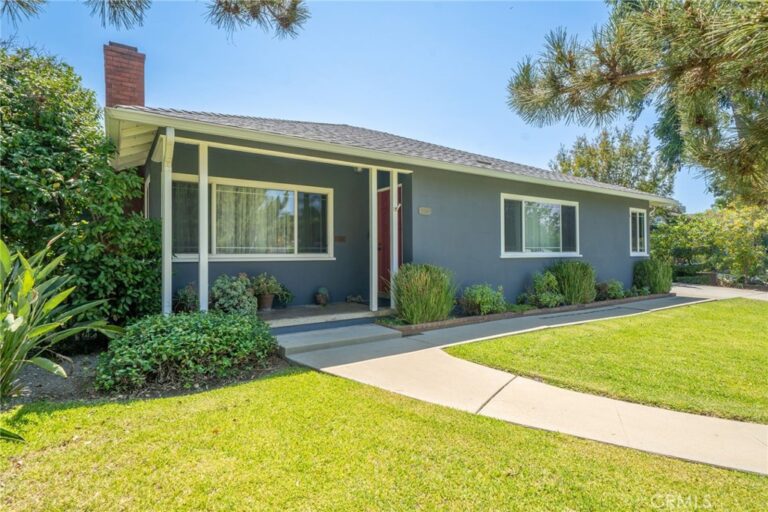 1552 Hacienda Place, Pomona