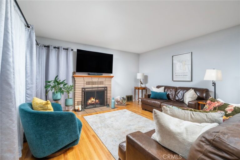 1552 Hacienda Place, Pomona