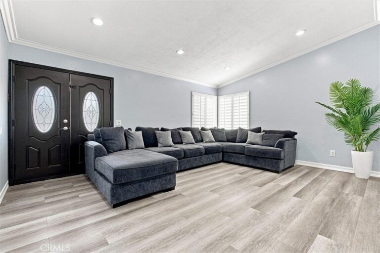1554 S Cypress, Ontario