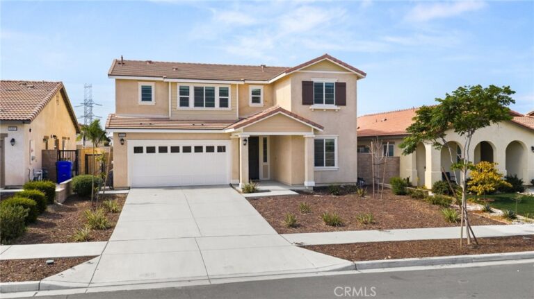 15623 Kings Peak Drive, Fontana
