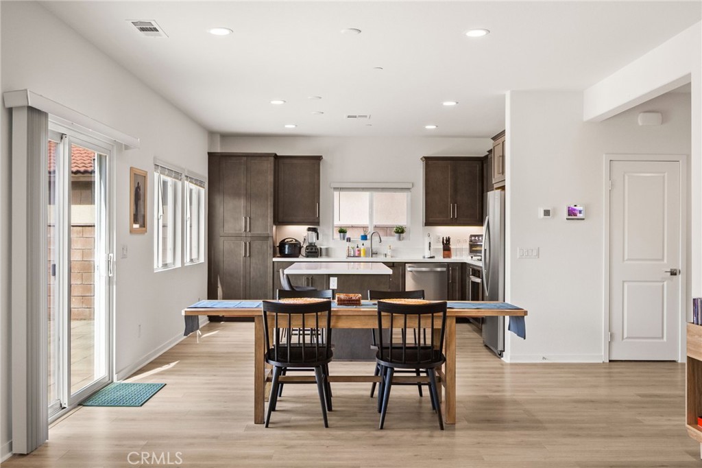 15623 Kings Peak Drive, Fontana