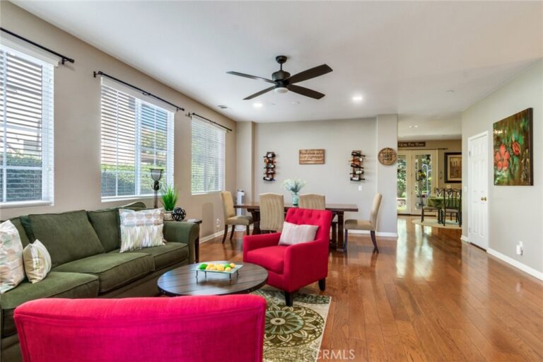 15778 Buck Point, Fontana
