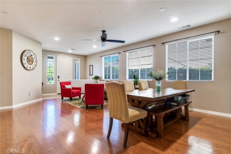 15778 Buck Point, Fontana