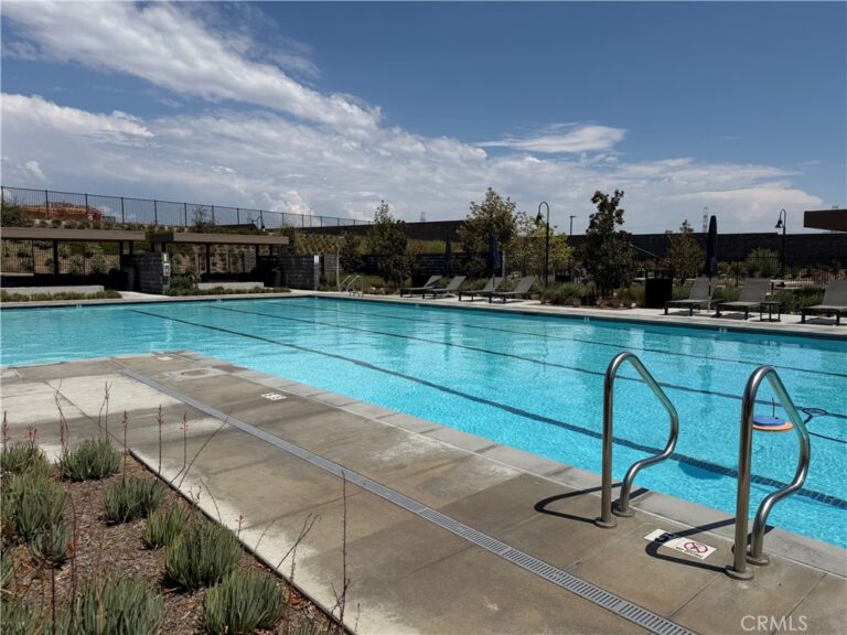 16020 Sunny Court, Fontana