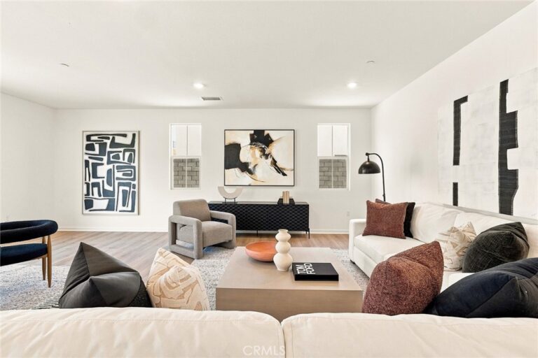 16072 Butterfly Drive, Fontana