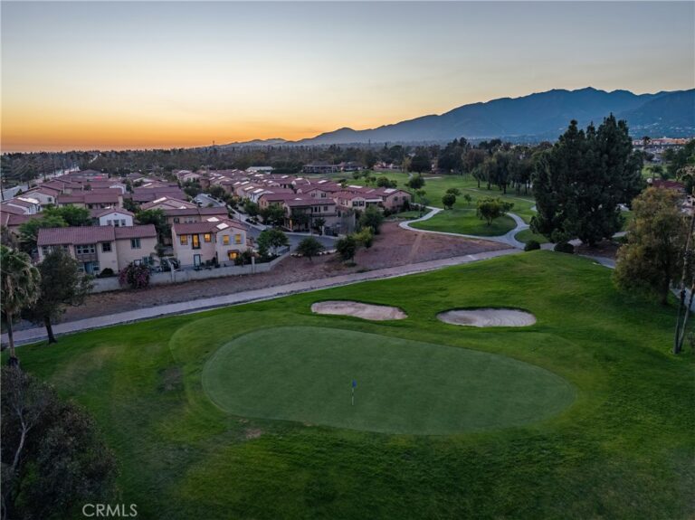 1618 Mickelson Court, Upland