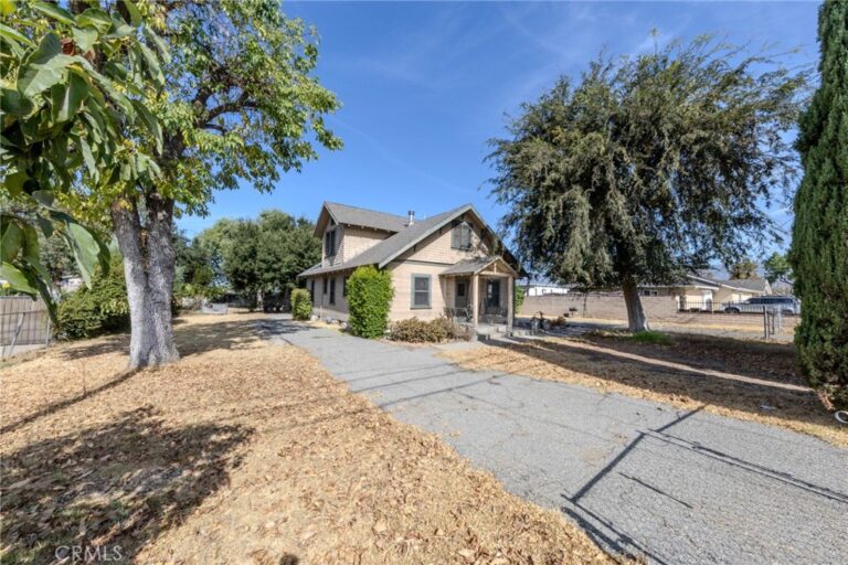 1619 S Glendora Avenue, Glendora
