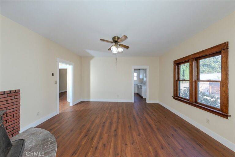 1619 S Glendora Avenue, Glendora
