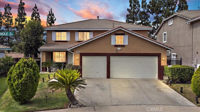 16204 Seminole Way, Fontana