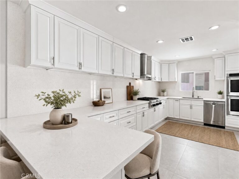 1623 N Vallejo, Upland