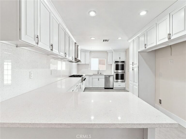 1623 N Vallejo, Upland
