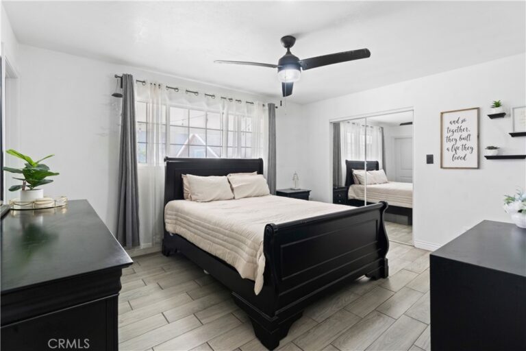 16289 Ramona, Fontana