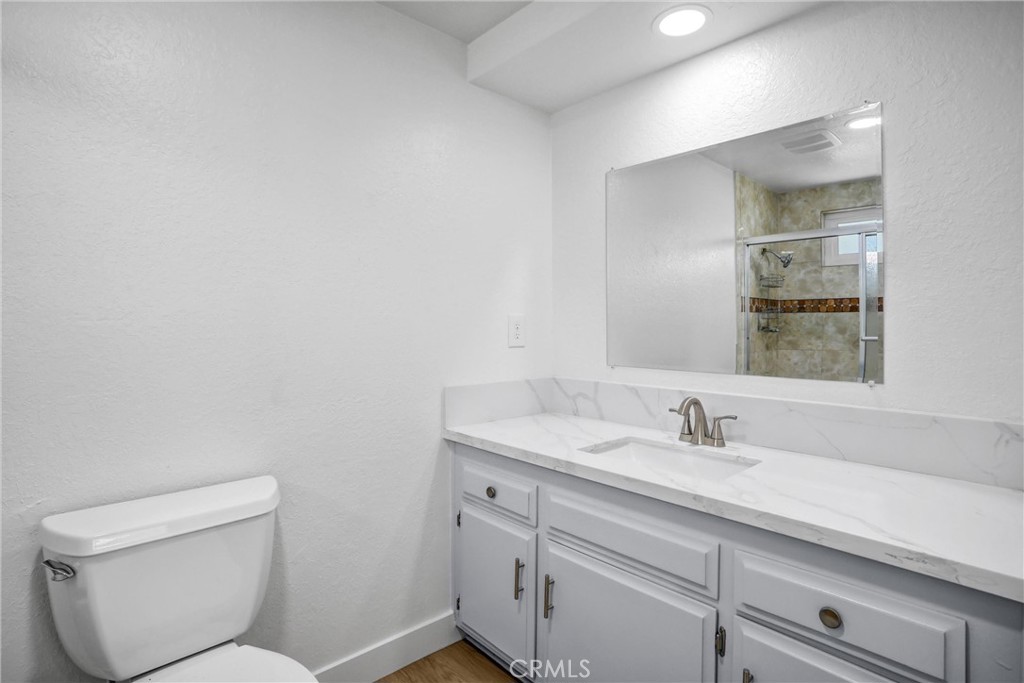 16410 Fontlee Lane, Fontana