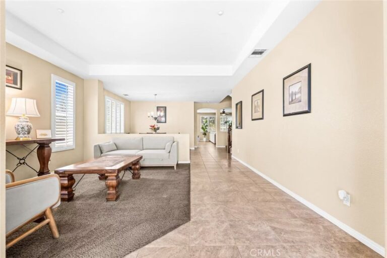 16425 Basswood, Fontana