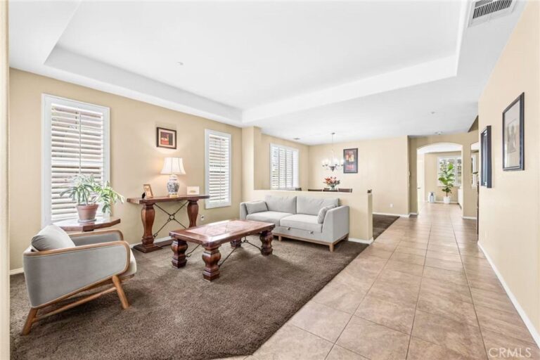 16425 Basswood, Fontana