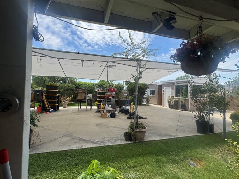16435 Upland Avenue, Fontana