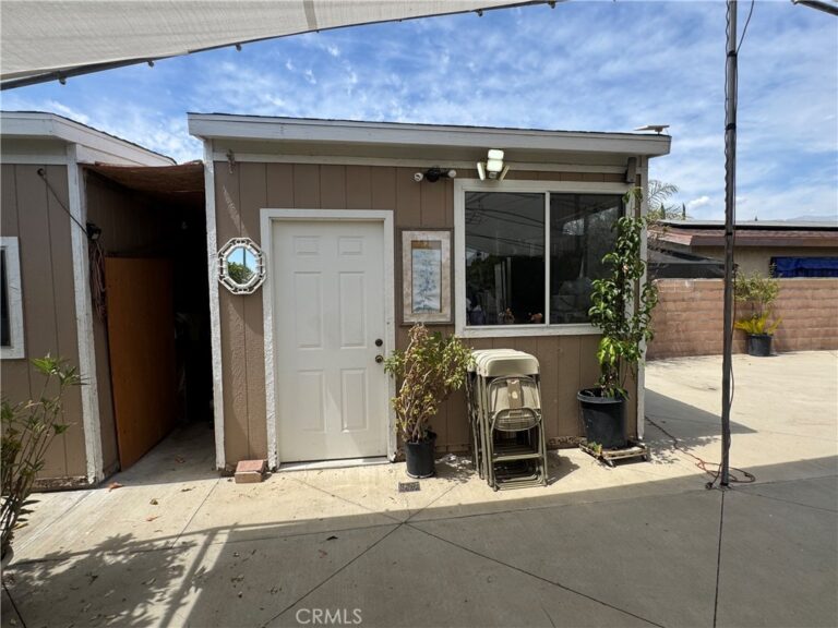 16435 Upland Avenue, Fontana
