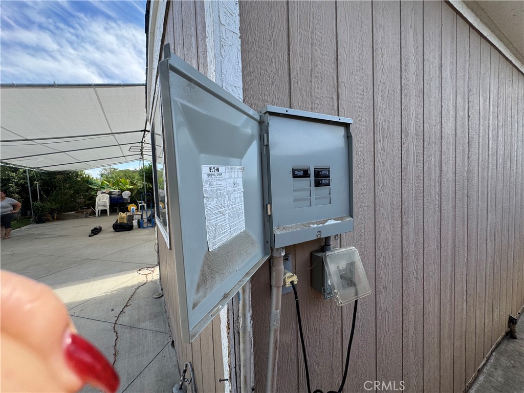 16435 Upland Avenue, Fontana